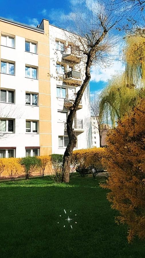 Apartament Ogrody/Jezyce Poznań Exteriör bild